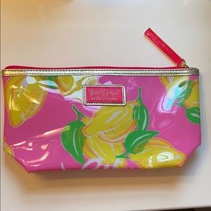Lily Pulitzer Estée Lauder Waterproof Make Up Bag